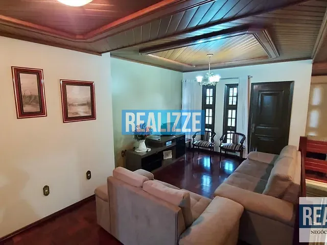 Casa com 360m² 3 quartos e 1 banheiro, à venda, no bairro São Cristovão em Marau
