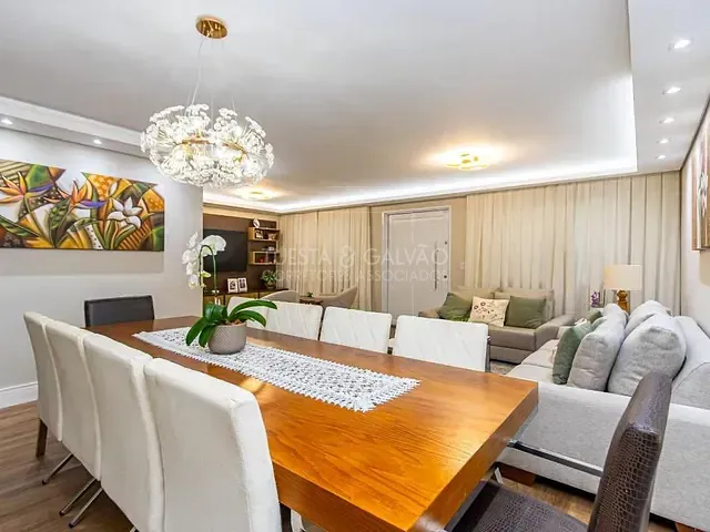 Casa com 221m² 3 quartos e 3 banheiros, à venda, no bairro Boa Vista em Curitiba