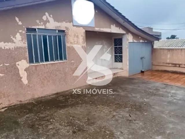 Casa com 504m² 3 quartos e 2 banheiros, à venda, no bairro Thomaz Coelho em Araucária