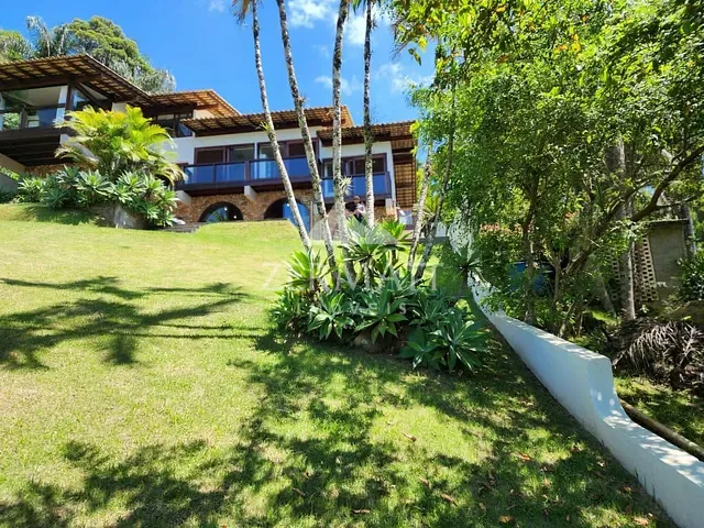 Casa com 1498m² 4 quartos e 3 banheiros, à venda, no bairro Ponta Aguda em Blumenau