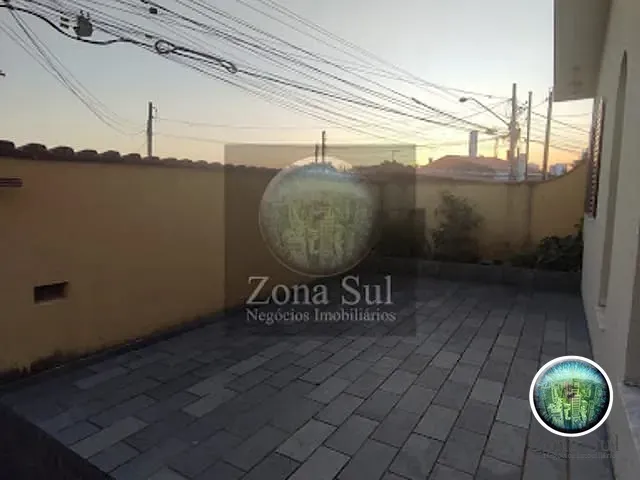 Casa com 210m² 3 quartos e 2 banheiros, à venda, no bairro Parque Bela Vista em Votorantim