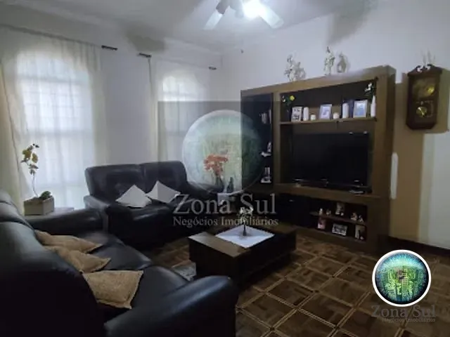 Casa com 210m² 3 quartos e 2 banheiros, à venda, no bairro Parque Bela Vista em Votorantim