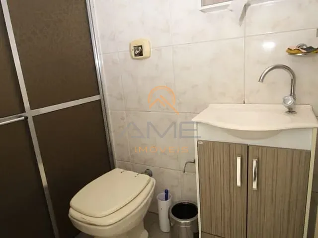 Casa com 500m² 5 quartos e 3 banheiros, à venda, no bairro Tres Vendas em Pelotas