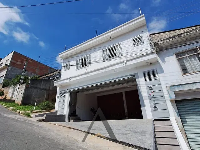 Casa 2 quartos e 5 banheiros, à venda, no bairro Vila São Paulo em Ferraz de Vasconcelos