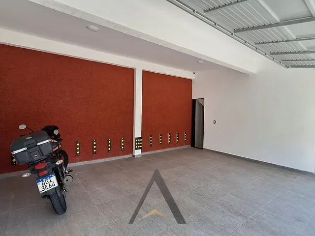 Casa 2 quartos e 5 banheiros, à venda, no bairro Vila São Paulo em Ferraz de Vasconcelos
