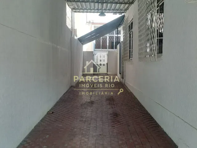 Casa com 300m² 5 quartos e 3 banheiros, à venda, no bairro Vila da Penha em Rio de Janeiro