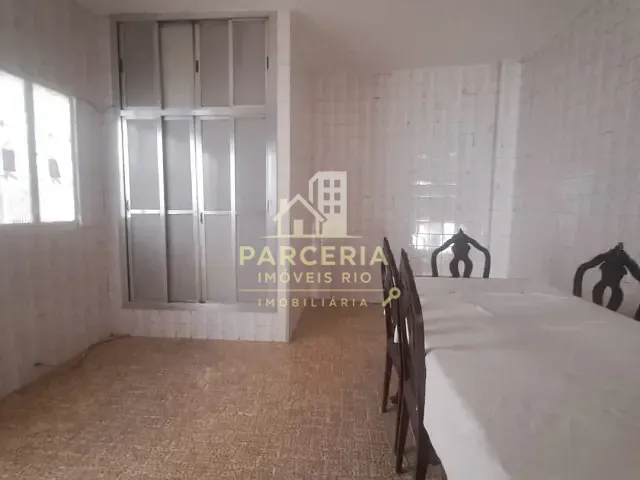Casa com 300m² 5 quartos e 3 banheiros, à venda, no bairro Vila da Penha em Rio de Janeiro