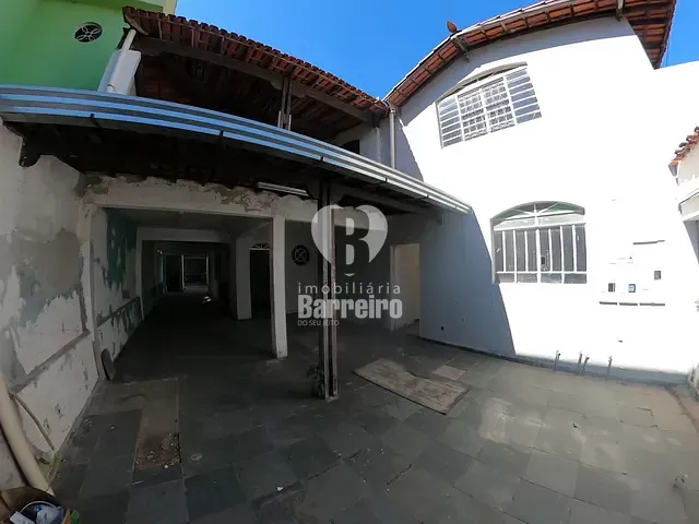Casa com 360m² 6 quartos e 3 banheiros, à venda, no bairro Araguaia em Belo Horizonte