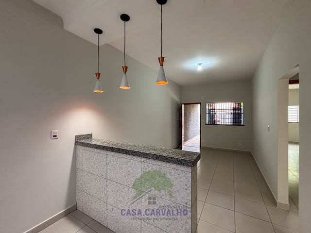 Casa 2 quartos e 2 banheiros, à venda, no bairro Popular Nova em Corumbá