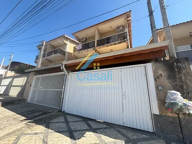 Casa com 133m² 3 quartos e 3 banheiros, à venda, no bairro Jardim Flórida em São Roque