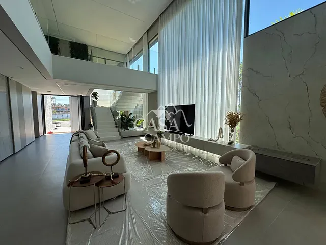 Casa com 600m² 7 quartos e 8 banheiros, à venda, no bairro Riviera em Bertioga