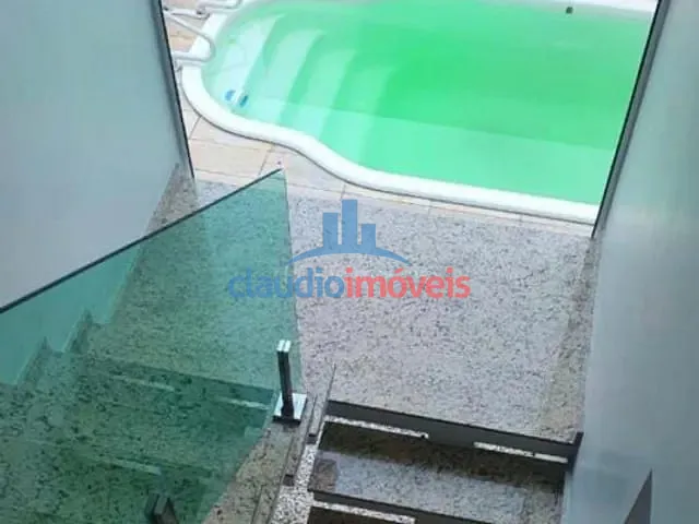 Casa 4 quartos e 5 banheiros, à venda, no bairro Paraíso em Barra Mansa