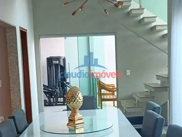 Casa 4 quartos e 5 banheiros, à venda, no bairro Paraíso em Barra Mansa