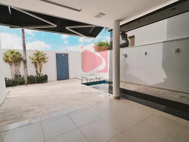 Casa 3 quartos e 3 banheiros, à venda, no bairro Rosário em Pirassununga