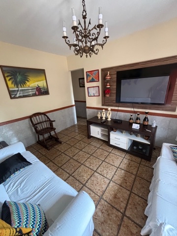 Foto do Casa - 🏡 Casa Espetacular com 4 Quartos, 2 Suítes e 3 Vagas de Garagem no Jardim Tropical! 🌟 Conforto e Espaço para Toda a Família! | FATOR IMÓVEIS