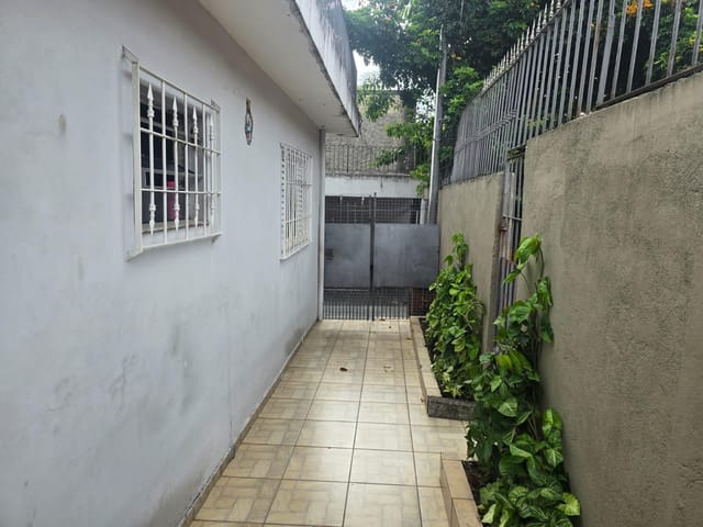 Casa 4 quartos e 2 banheiros, à venda, no bairro Vila Moraes em São Paulo
