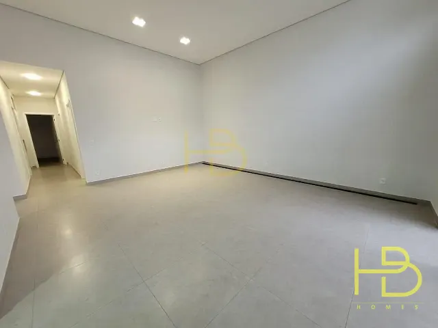 Casa 3 quartos e 5 banheiros, à venda, no bairro Aparecidinha em Sorocaba