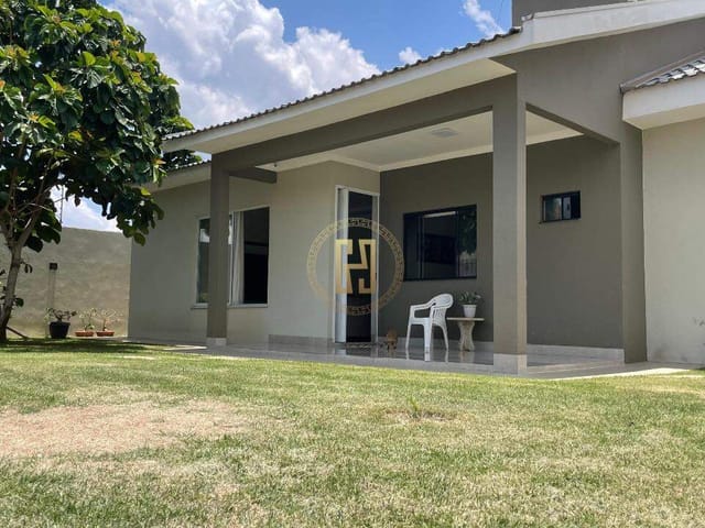 Casa com 1000m² 4 quartos e 3 banheiros, à venda, no bairro Jardim das Orquídeas em Nova Mutum