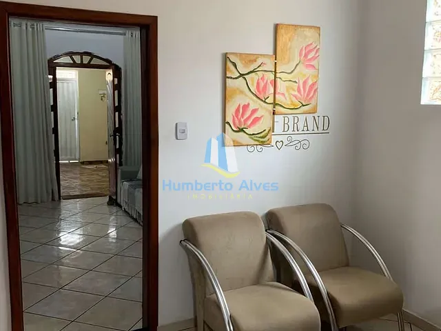 Casa 3 quartos e 1 banheiro, à venda, no bairro Brasil em Vitória da Conquista