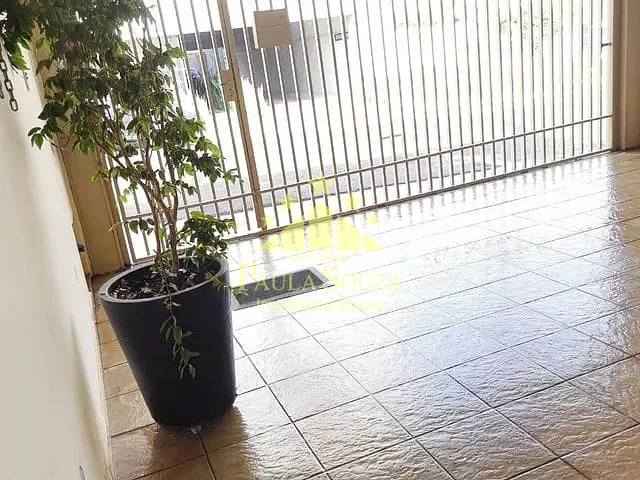 Casa com 180m² 4 quartos e 3 banheiros, para alugar, no bairro Jardim América em Bauru