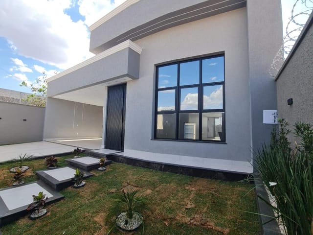 Casa com 378m² 3 quartos e 4 banheiros, à venda, no bairro Setor Faiçalville em Goiânia