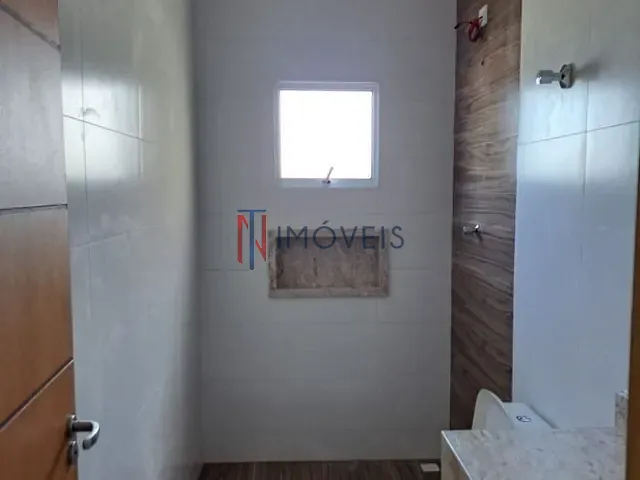 Casa com 200m² 3 quartos e 2 banheiros, à venda, no bairro Cachoeirinha em Bom Jesus dos Perdões