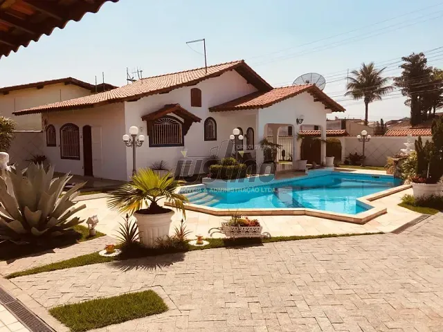 Casa com 500m² 3 quartos e 4 banheiros, à venda, no bairro Cidade de Anchieta em Itanhaém