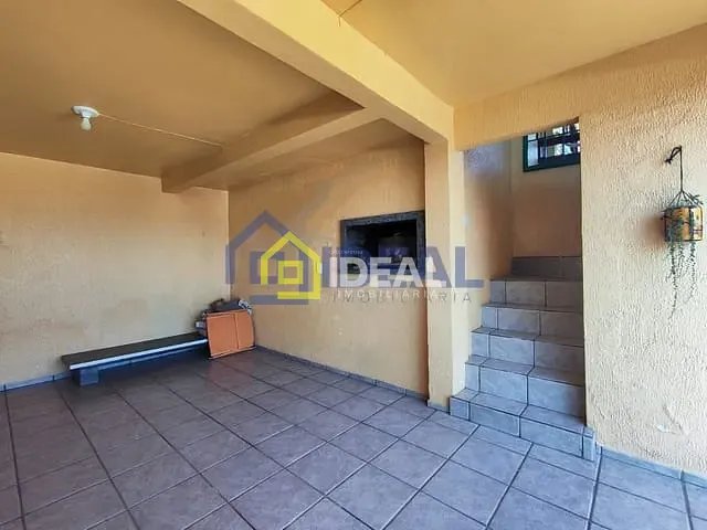Casa 4 quartos e 3 banheiros, à venda, no bairro Centro em Concórdia