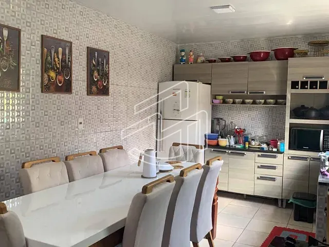 Casa 2 quartos e 1 banheiro, à venda, no bairro Águas Lindas em Belém