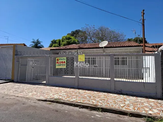 Casa 3 quartos e 2 banheiros, para alugar, no bairro Setor Leste (Gama) em Brasília