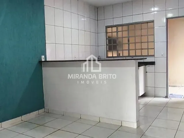 Casa 3 quartos e 2 banheiros, à venda, no bairro Retiro do Bosque em Aparecida de Goiânia