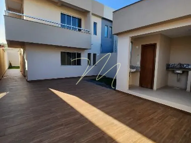 Casa com 170m² 4 quartos e 1 banheiro, à venda, no bairro Nossa Senhora da Vitória em Ilhéus