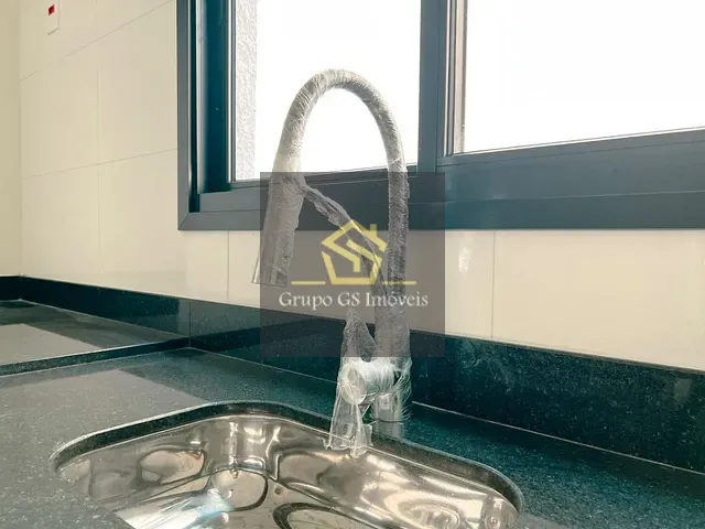 Casa com 175m² 3 quartos e 4 banheiros, à venda, no bairro Centro em Vinhedo