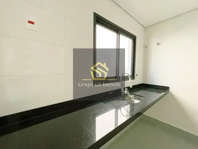 Casa com 175m² 3 quartos e 4 banheiros, à venda, no bairro Centro em Vinhedo