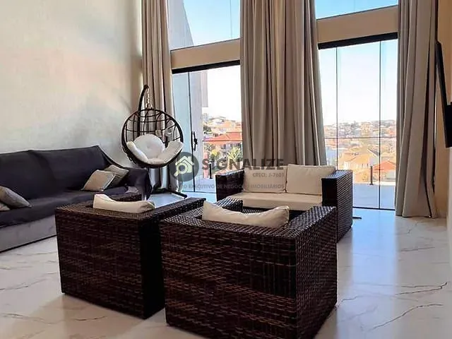 Casa 4 quartos e 3 banheiros, à venda, no bairro Ogiva em Cabo Frio