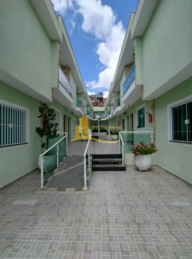 Casa, 3 quartos, 210 m² - Foto 1