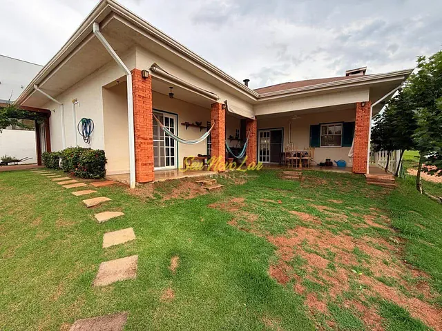 Casa 4 quartos e 3 banheiros, à venda, no bairro Terras de Mont Serrat em Salto