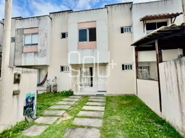Casa 2 quartos e 2 banheiros, à venda, no bairro Liberdade em Parnamirim