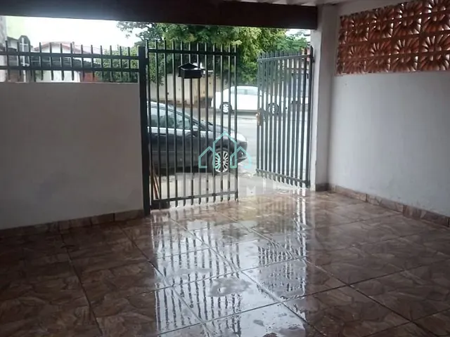 Casa com 125m² 2 quartos e 1 banheiro, à venda, no bairro Jardim da Luz em Taubaté