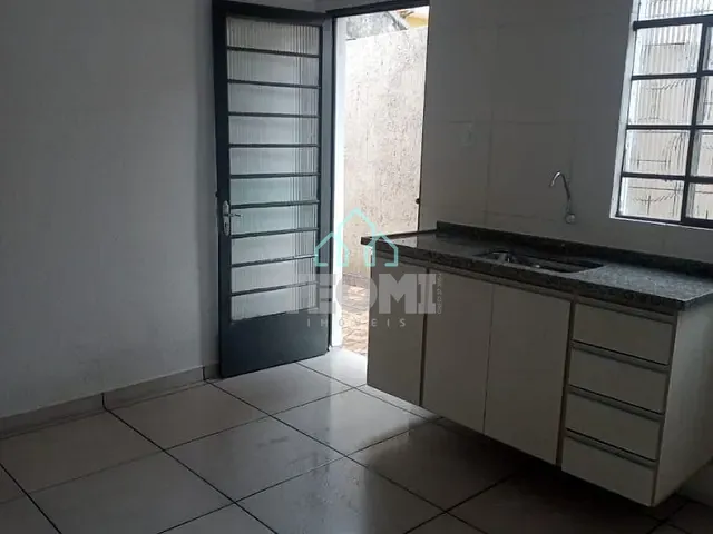 Casa com 125m² 2 quartos e 1 banheiro, à venda, no bairro Jardim da Luz em Taubaté