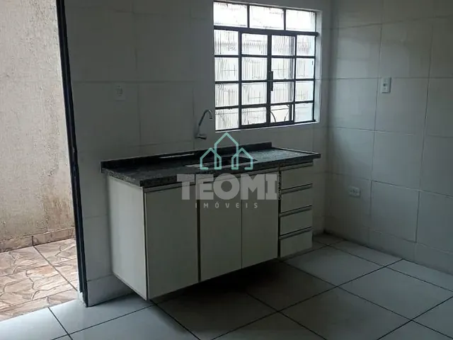 Casa com 125m² 2 quartos e 1 banheiro, à venda, no bairro Jardim da Luz em Taubaté