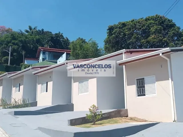 Casa com 42m² 2 quartos e 1 banheiro, à venda, no bairro Chácaras Pousada do Vale em São José dos Campos
