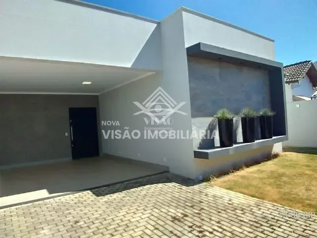 Casa com 360m² 3 quartos e 2 banheiros, à venda, no bairro Jardim Belo Horizonte em Sinop
