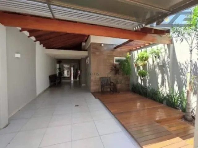 Casa com 180m² 3 quartos e 3 banheiros, à venda, no bairro Parque Residencial Rita Vieira em Campo Grande