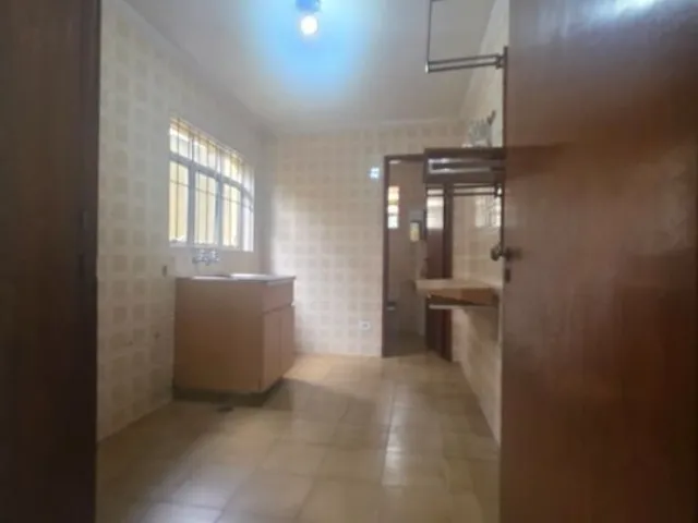 Casa 3 quartos e 3 banheiros, à venda ou para alugar, no bairro Vila Valparaíso em Santo André