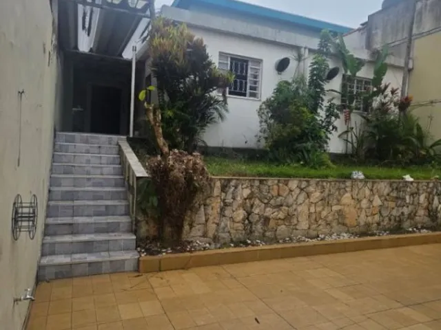 Casa 3 quartos e 3 banheiros, à venda ou para alugar, no bairro Vila Valparaíso em Santo André