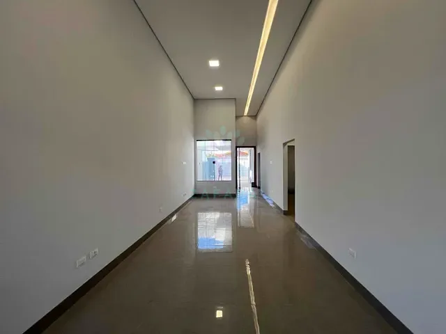 Casa com 225m² 3 quartos e 3 banheiros, à venda, no bairro Parque Residencial Rita Vieira em Campo Grande