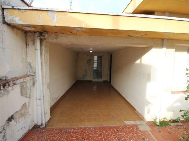 Casa com 150m² 2 quartos e 2 banheiros, à venda, no bairro Vila Zanetti em São João da Boa Vista