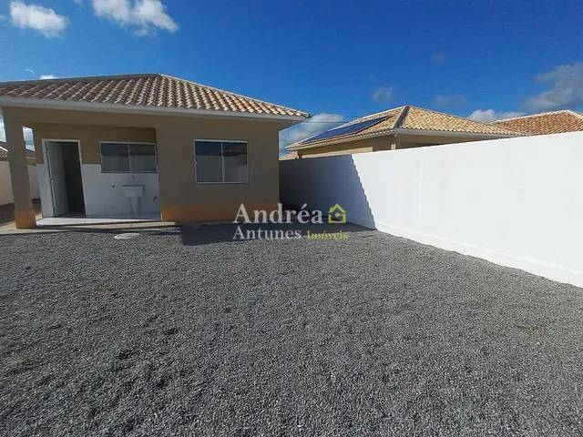 Casa com 360m² 2 quartos e 1 banheiro, à venda, no bairro Praia dos Ubás em Iguaba Grande