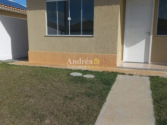 Casa com 360m² 2 quartos e 1 banheiro, à venda, no bairro Praia dos Ubás em Iguaba Grande